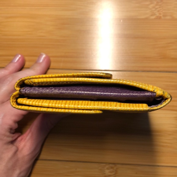 SOLD Louis Vuitton Wallet Epi Leather - Picture 8 of 8